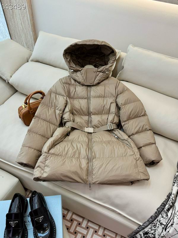 Burberry Down Jacket Wmns ID:20241115-35